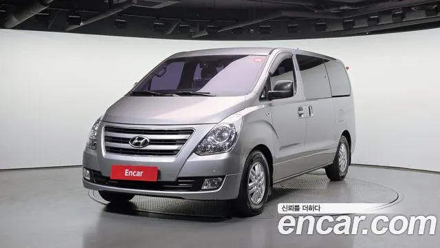 Hyundai Grand Starex 5
