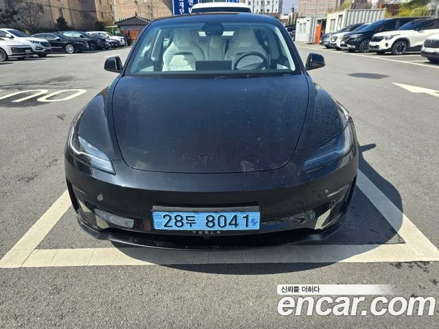 Tesla 3 AWD