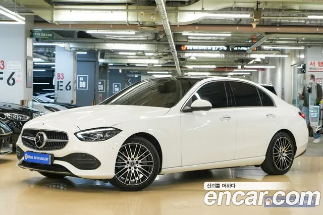 Mercedes-Benz C- W206 C300 4MATIC