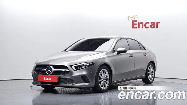 Mercedes-Benz A- W177 A220