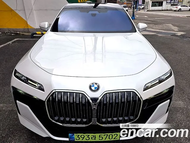 BMW 7 (G70) 740i xDrive M