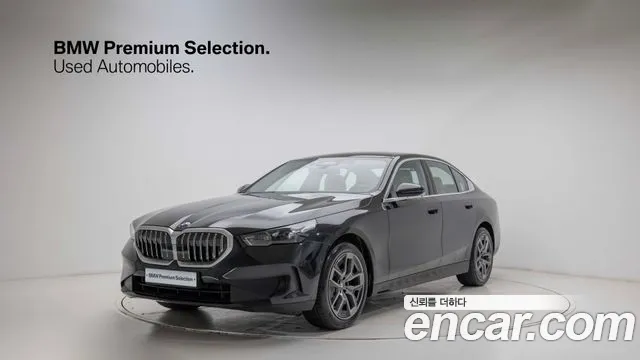 BMW 5 (G60) 520i