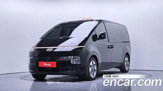Hyundai Staria 4WD 9
