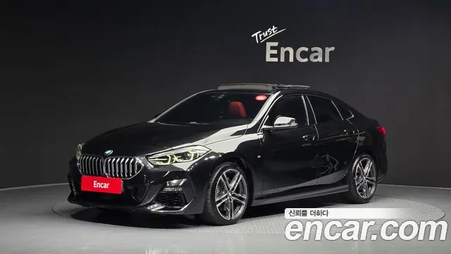 BMW 2 (F44) 220i M