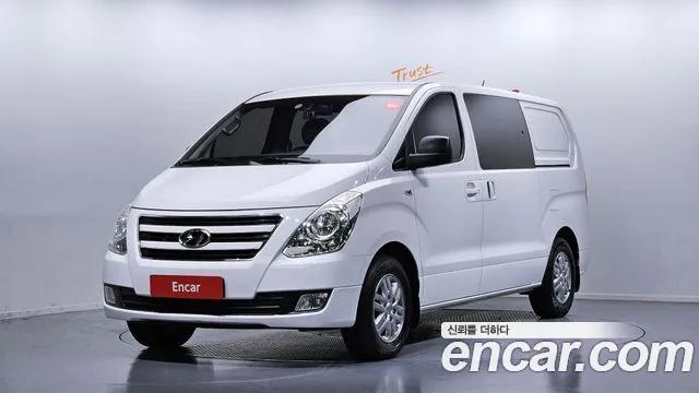 Hyundai Grand Starex 5