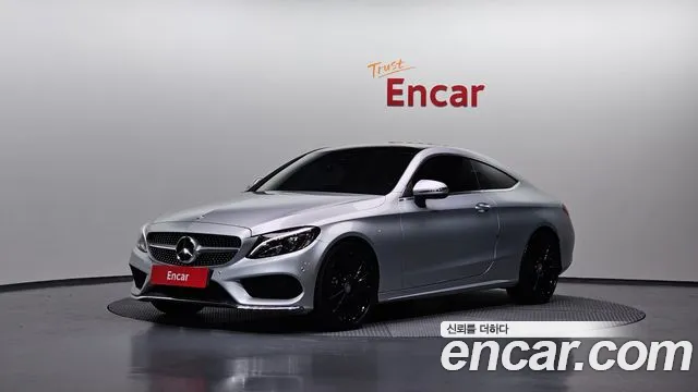 Mercedes-Benz C- W205 C200