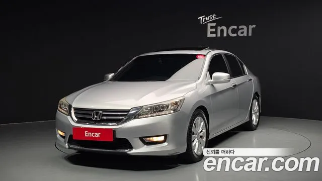 Honda Accord 2.4 9
