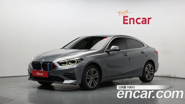 BMW 2 (F44) 220i