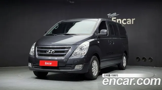 Hyundai Grand Starex 12