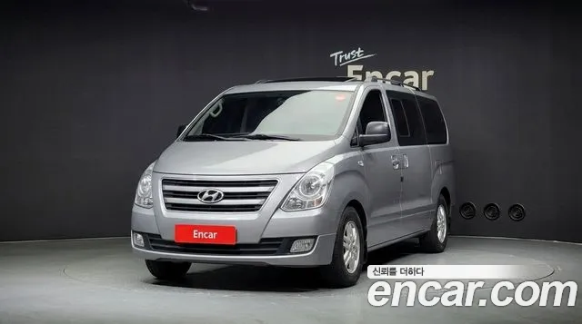 Hyundai Grand Starex 11