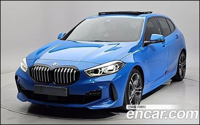 BMW 1 (F40) 120i M