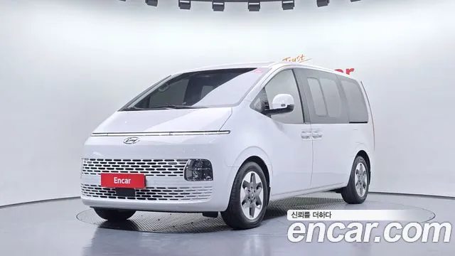 Hyundai Staria 4WD 9