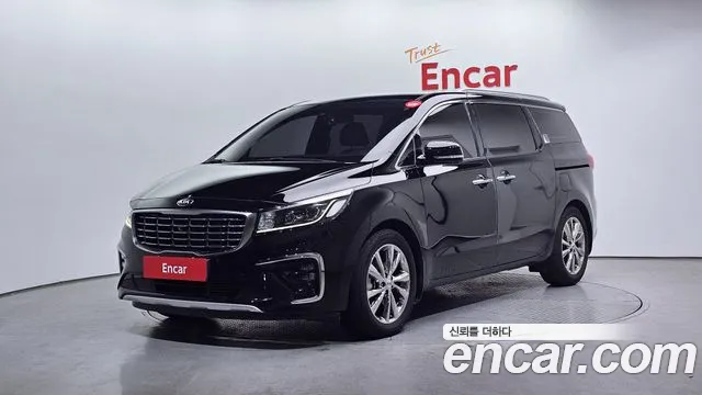 Kia The New Carnival 9 Noblesse