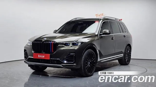 BMW X7 (G07) xDrive 40i 6