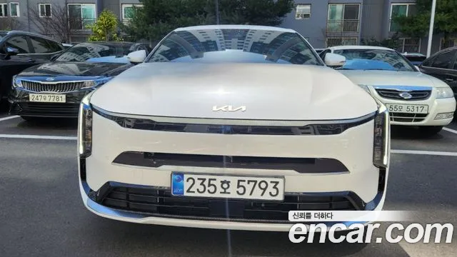 Kia The New K8 Hybrid Noblesse