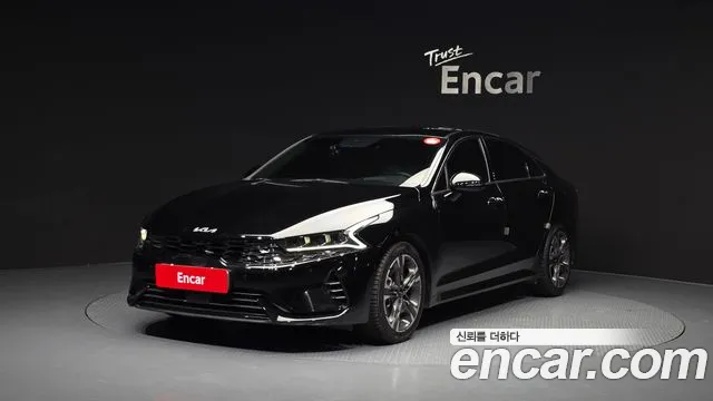 Kia K5 Hybrid 3 Signature