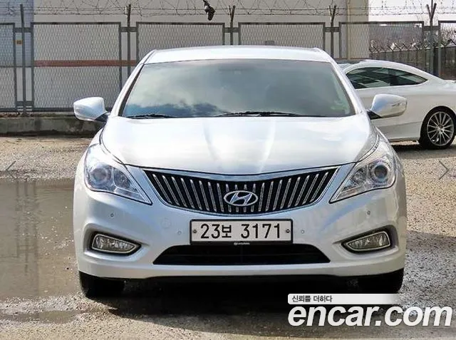 Hyundai Grandeur HG Hybrid Premium
