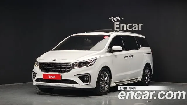 Kia The New Carnival 9 Noblesse