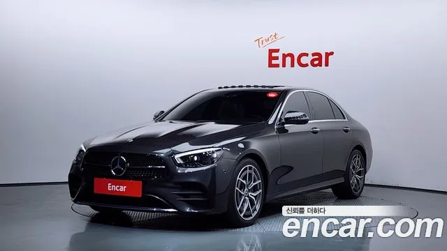 Mercedes-Benz E- W213 E220d 4MATIC AMG Line