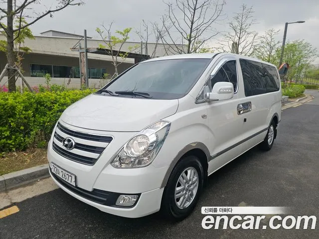 Hyundai Grand Starex 11