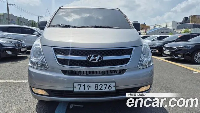 Hyundai Grand Starex