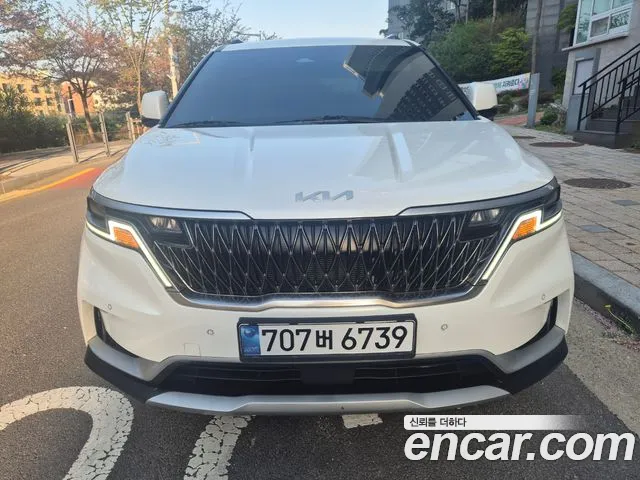 Kia Carnival 4 11 Prestige