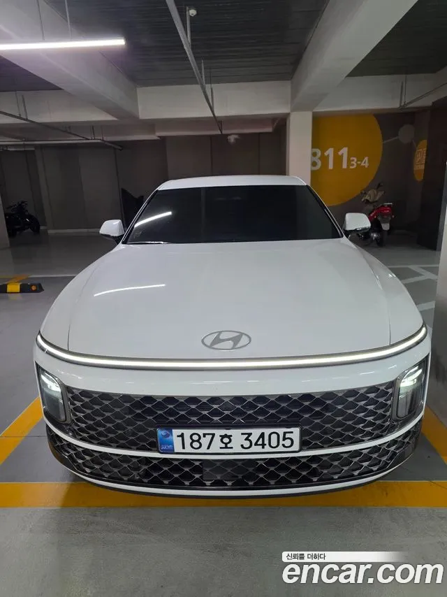 Hyundai Grandeur Hybrid (GN7)