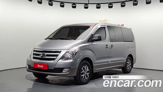 Hyundai Grand Starex 4WD