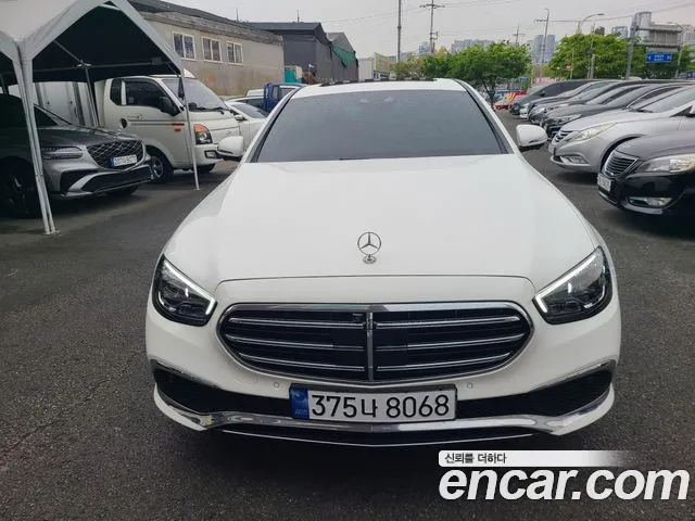 Mercedes-Benz E- W213 E220d 4MATIC Exclusive