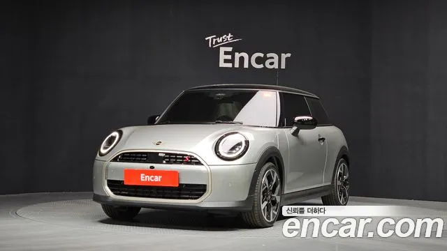MINI Cooper S 4