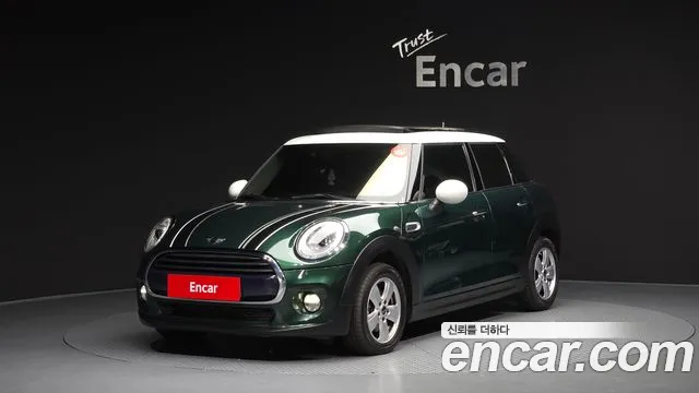 MINI Cooper D 5 Mid 3