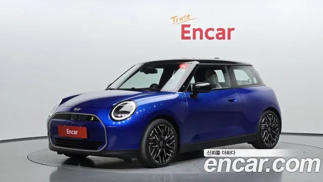 MINI Cooper 4 SE