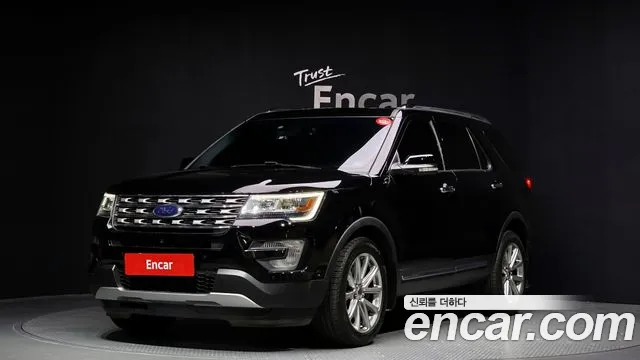 Ford Explorer 2.3 Limited 4WD 5