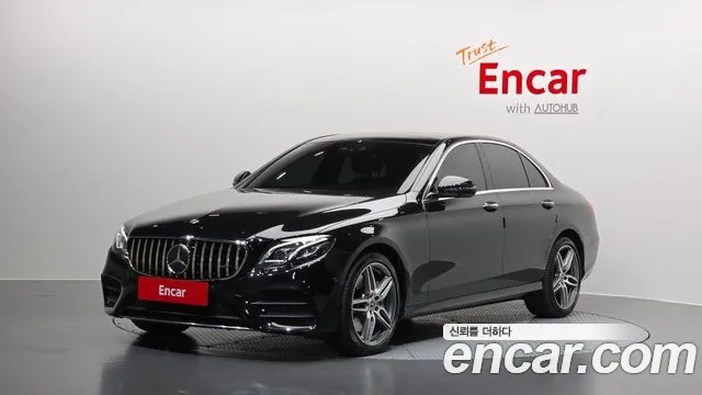 Mercedes-Benz E- W213 E300 4MATIC AMG Line