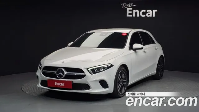 Mercedes-Benz A- W177 A220