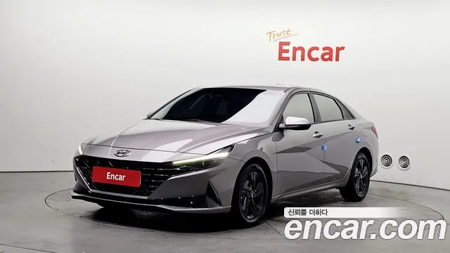 Hyundai Avante Hybrid (CN7)