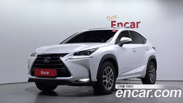 Lexus NX300h