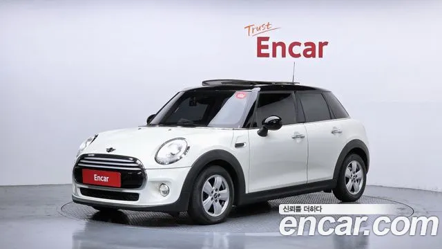 MINI Cooper D Mid 3