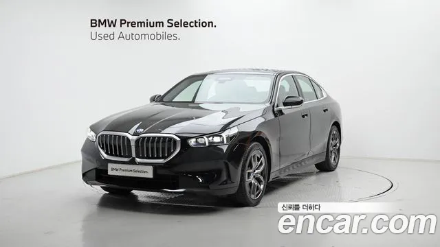 BMW 5 (G60) 520i