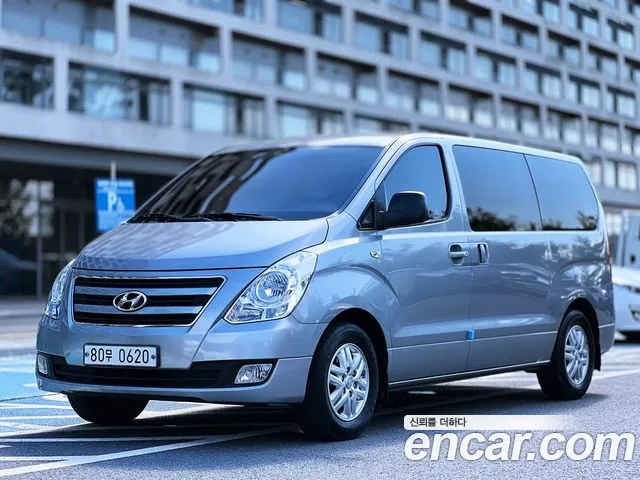 Hyundai Grand Starex 3