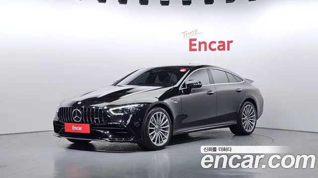 Mercedes-Benz AMG GT 4 43 4MATIC+