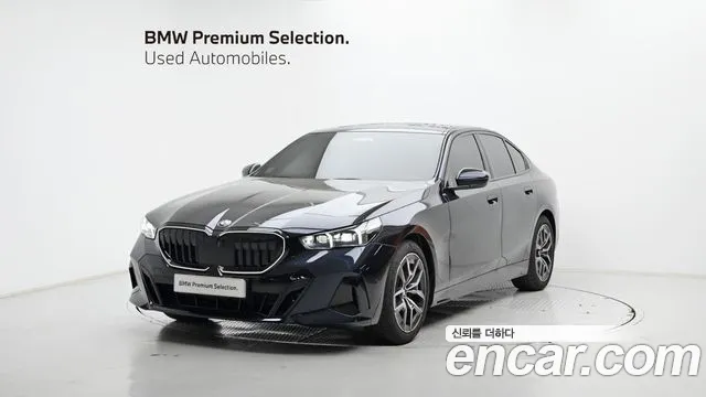 BMW 5 (G60) 520i M