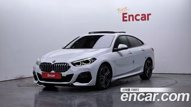 BMW 2 (F44) 220i M