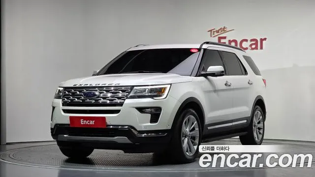 Ford Explorer 2.3 Limited 4WD 5