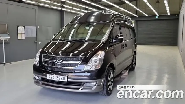 Hyundai Grand Starex 4WD