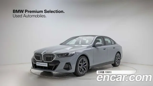 BMW 5 (G60) 520i M