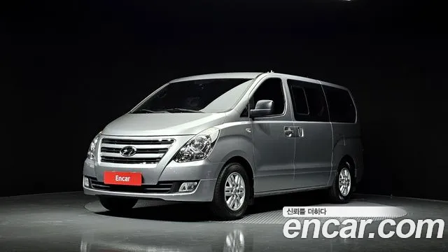 Hyundai Grand Starex 12