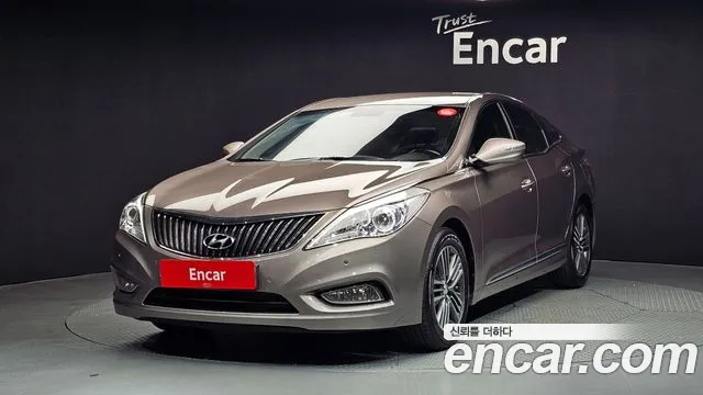 Hyundai Grandeur HG HG240