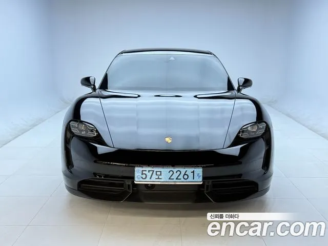 Porsche Taycan Turbo S