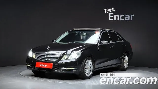Mercedes-Benz E- W212 E300